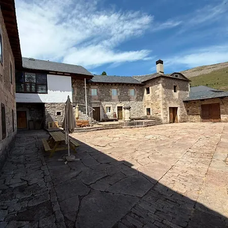 Apartment Casa Urogallo Vega de Viejos